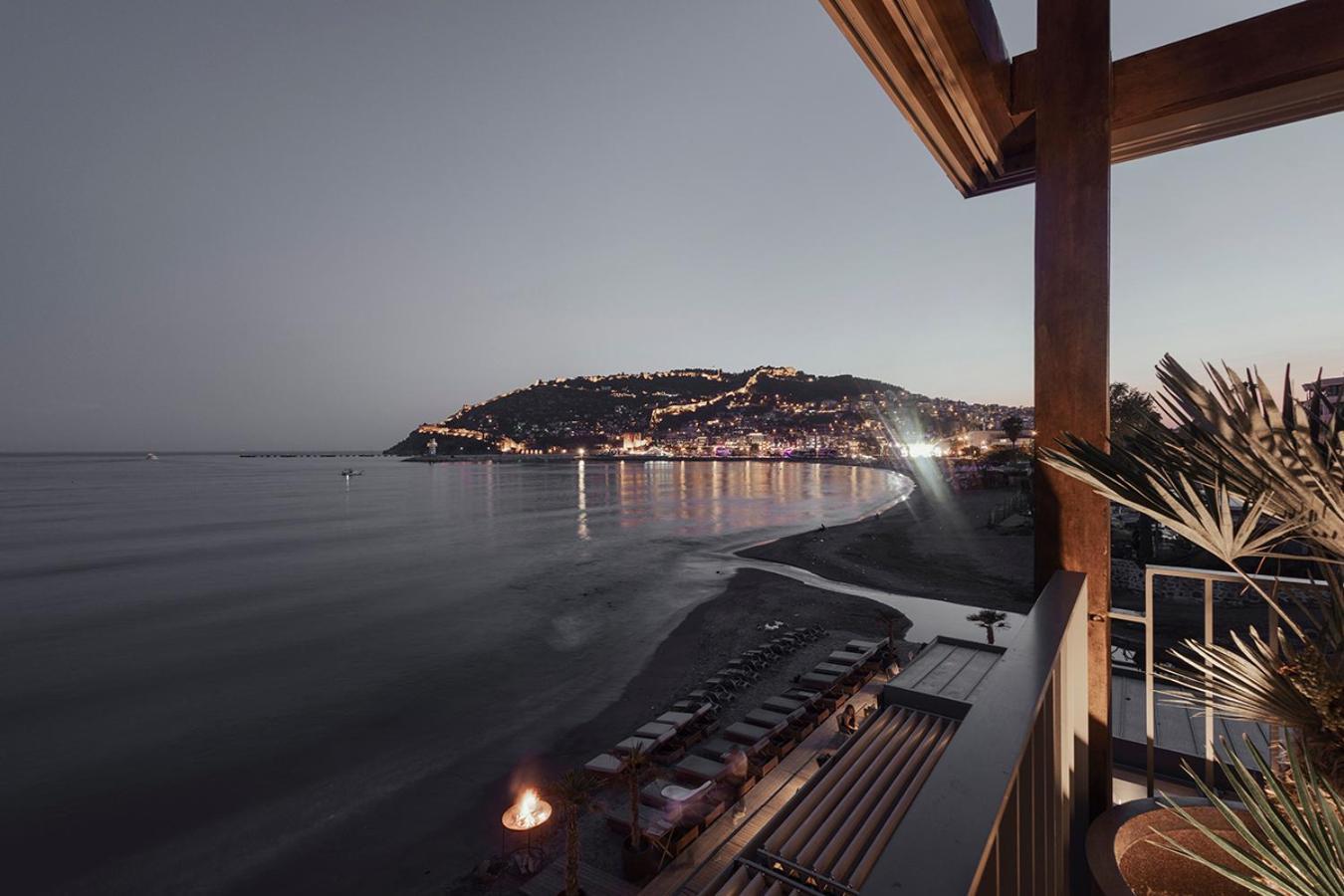 En Vie Beach Boutique Hotel - Adults Only Аланія Екстер'єр фото