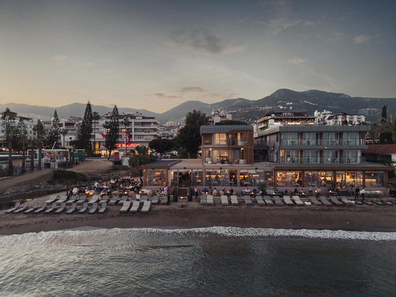 En Vie Beach Boutique Hotel - Adults Only Аланія Екстер'єр фото